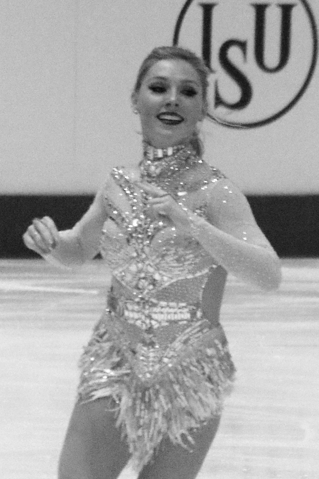 Emily Monaghan competing at the 2020 European Championships